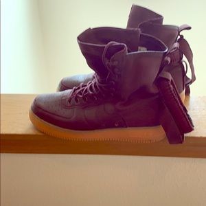 Authentic high top AF-1 burgundy with gum bottom